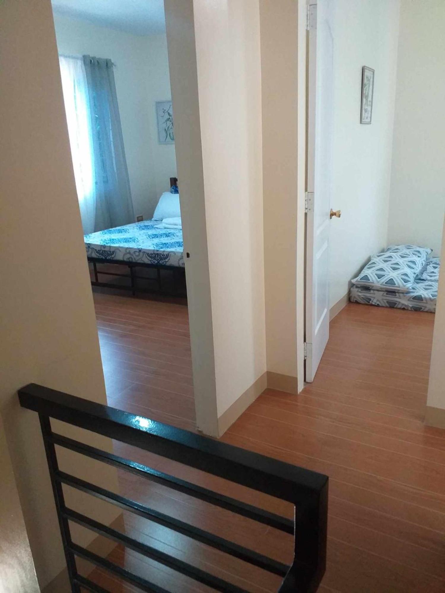 Estilo Apartment 2-Storey Clarin  Kültér fotó